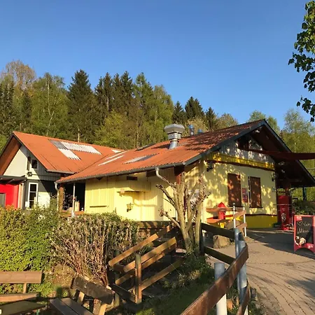 Idyllisches Mit Balkon Und Garten Frielendorf